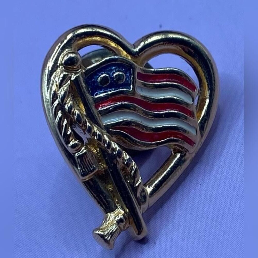 Avon Heart American Flag Lapel Pin Gold Tone Patriotic USA Red White Blue Enamel